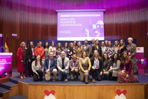 El PRAN celebra la jornada “Desmontando bulos, frenando resistencias” para promover el uso prudente de los antibióticos 